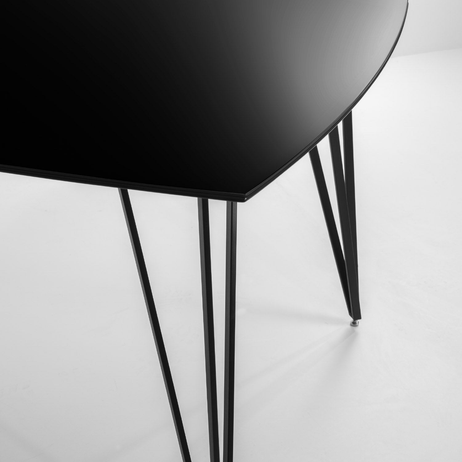 Mesa comedor con vidrio Cerys 184 cm